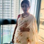 Sonali Kulkarni Instagram – I’m loving this light.. 

Saree @the_haelli
Styled by @prachethestylist
Hair @bhaktiborade_hairstylist 

#lookstyle #ootd #ootdfashion #saarilove #floraldesign #actress #bollywoodfashion #bollywoodactresses #divastyle