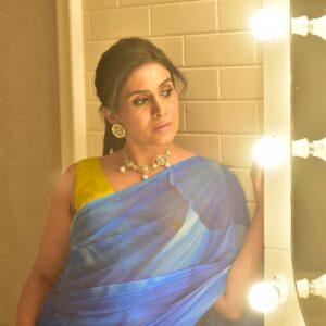 Sonali Kulkarni Instagram - Blue waters… 

Styled by : @prachethestylist 
Assisted by : @styledby_bhakti
Saree : @boveeecom
Managed by : @offbeatmediain
Jewlery : @azotiique 
Hair : @bhaktiborade_hairstylist 
MUA : @shridharparab7906 
Coordinator: @sujeetyadav4058
📸 : Dinesh Bhadsale
