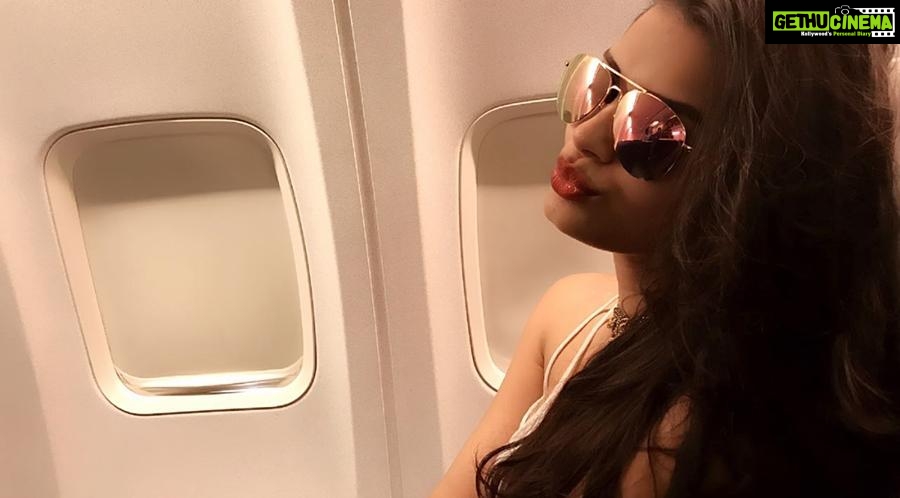 Sonali Raut Instagram - Flying off to Nagpur. #workmodeon