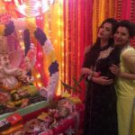 Sonali Raut Instagram - After missing first two days of Ganesh Chaturthi Celebration. Finally visited @sambhavanasethofficial house for Ganpati Puja. Mesmerising Decor. Beautiful Bappa! #ganpati #mumbai #peace #positivevibes