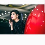 Sonali Raut Instagram - Style is black n expensive🖤❤ #glamourous #black #bling
