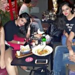 Sonali Raut Instagram - Dinner with these cuties. #dinner #drinks #champagne #party 🎵