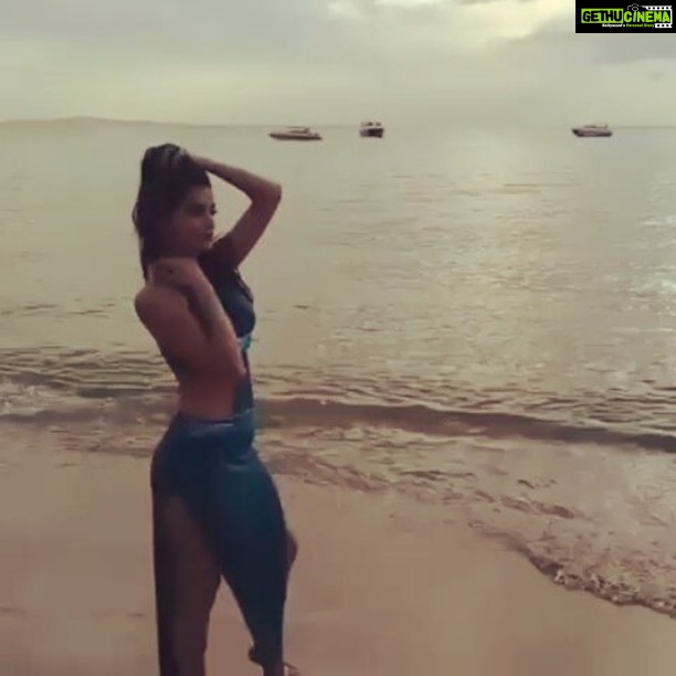 Sonali Raut Instagram - #ThailandDiaries And its a wrap. Had super fun shooting for @letsfface Calendar. #ShootShoot #JomtienBeach