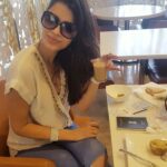 Sonali Raut Instagram – #ThailandBound
#ChaiTime at the airport business lounge 
Off to shoot for @letsfface calendar