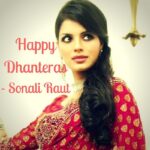 Sonali Raut Instagram - A Very Happy Dhanteras to all my friends out there! #Dhanteras #happydhanteras #prediwali #diwali #aslisonali