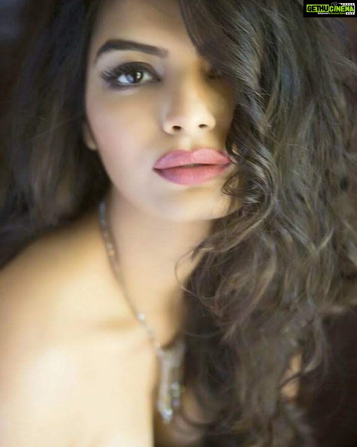 Sonali Raut Instagram - Beauty is not in the face, beauty is the light in the heart. #StayBeautiful #aslisonali