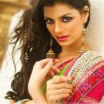 Sonali Raut Instagram - A very Happy Navratri to all my lovely people! #aslisonali #happynavratri