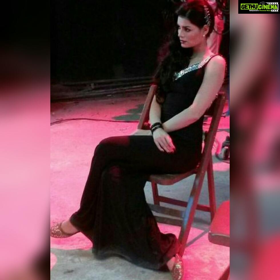 Sonali Raut Instagram - Elegance is the only beauty that never fades. #StayBeautiful #aslisonali