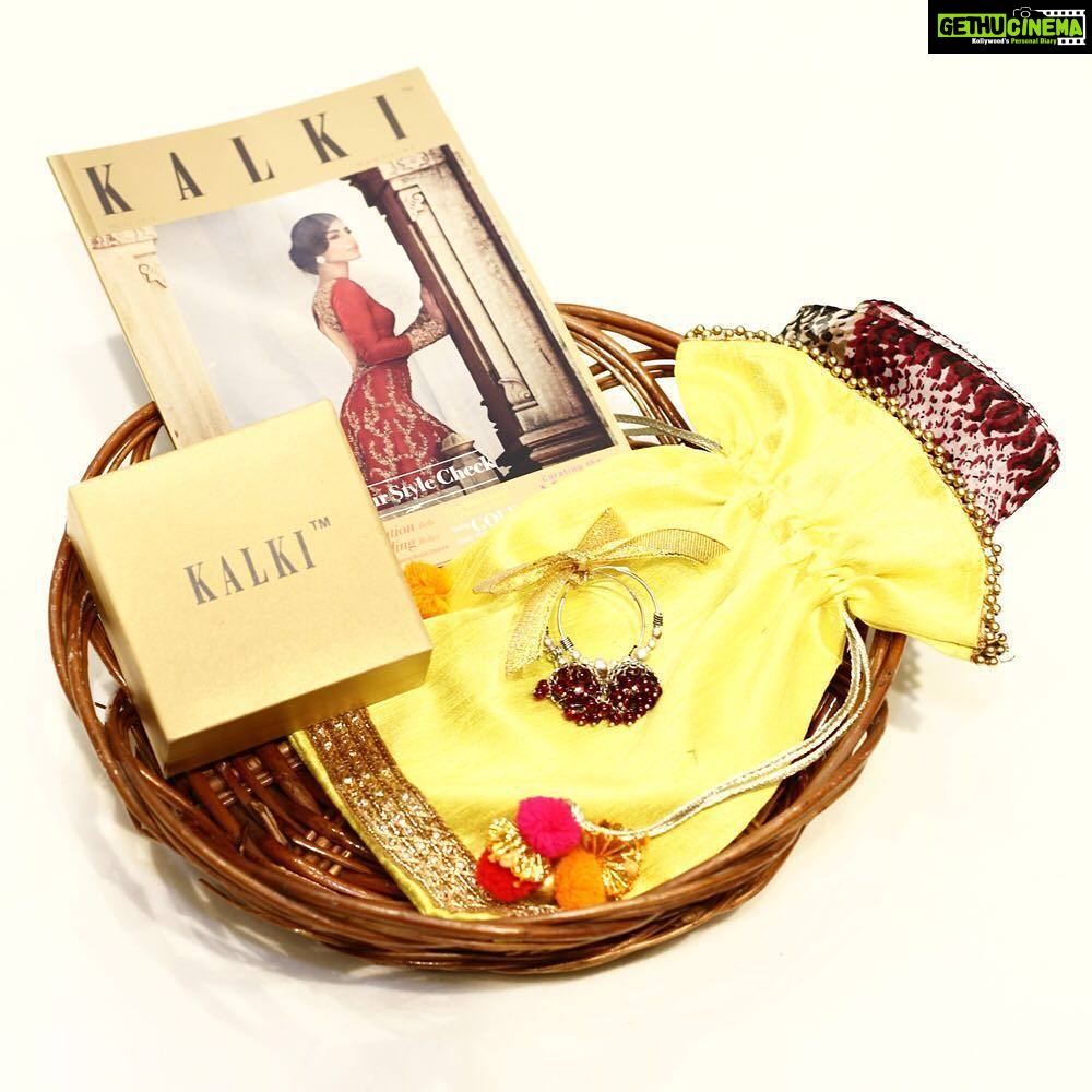Sonali Raut Instagram - Proud To Be A Part Of #RAKSHAREVOLUTION with @kalkifashion - Girls, This Rakshabandhan, Tie Your Sister The RAKHI. Express Your Love, Post About It. Hashtag #raksharevolution & Tag @kalkifashion | Stand A Chance To Win A Pair Of Chic KALKI Crop Tops (by lucky draw!)