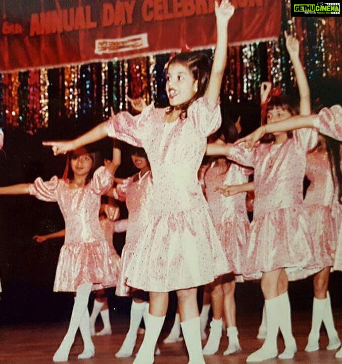 Sonali Raut Instagram - #ThrowbackThursday Look what I Found! Those were the best days of my life. #AlwaysPerforming #SchoolDance #oldpic