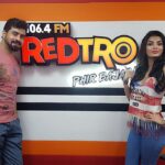 Sonali Raut Instagram - Live on air with Preetampyare on 106.4 RedtroFm today 11am to 12pm interview #GreatGrandMasti#LipstickLagaKe #aslisonali