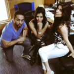 Sonali Raut Instagram - Had great fun at #Radiocity 91.10 talking about my film #GreatGrandMasti only at #KasaKaiMumbai with RjSalil and RjArchana. #aslisonali