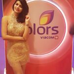Sonali Raut Instagram - Last night at Colors annual party with the whole colors team and my friends wearing beautiful dress of my favourite Rippi Sethi.#colors #rippi sethi#annual party#big boss @rsbyrippiisethi @rippps
