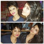 Sonali Raut Instagram - An evening with ur sister #Ashwini #Drinks #Food #Drama #fun night # Love her #😘