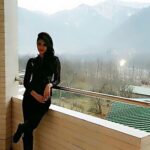 Sonali Raut Instagram - #Manali #winters #shoot #paranormalproject #workmode #fun #instapicoftheday #instatravel #instamood Kulu Makasi