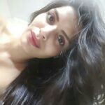 Sonali Raut Instagram - Take the right time to find the right color of #Lipstick