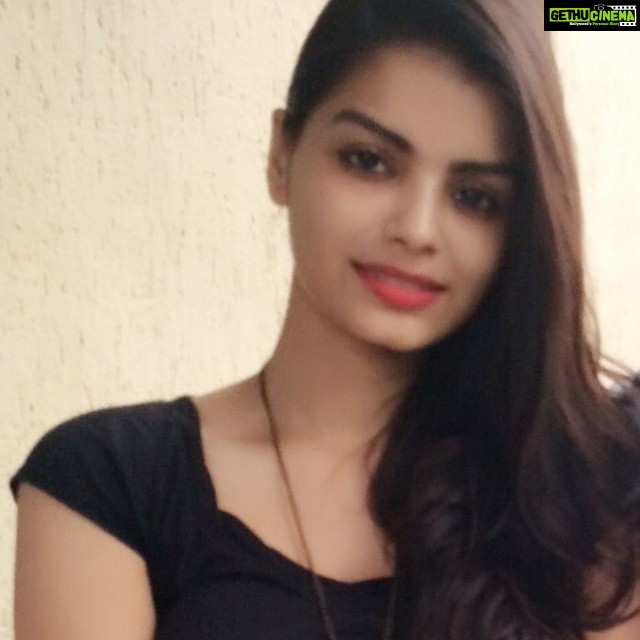 Sonali Raut Instagram - #Goodmorning#tgif #weekendishere
