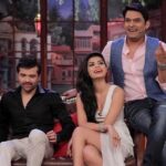 Sonali Raut Instagram - Throwback from Comedy Nights with Kapil @kapilsharma Show!!!! Dont forget to watch world television premiere “The Xpose” @andpicturesin tomorrow at 9.30 pm !! Managed by @slashproductions #throwback #moviepromotion #thexpose #kapilsharmashow #kapilsharma #himeshreshammiya #sonaliraut #navjotsiddhu
