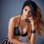 Sonali Raut Instagram - 🖤🖤🖤!!! #photooftheday #sexy #glamorous #hot #fashionphotography #styleblogger #style