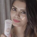 Sonali Raut Instagram – Heyy beautiful girls, i am accepthing @jacquelinef143’s #PhotoReadyIn2 challenge with @lotus_herbals #WhiteGlowDDCreme. 
It is Valentine’s Day💕 and here i am showing you my #PhotoReadyIn2 look, tell me how did you like it! I am also nominating @ujjwalaraut , @iampayalghosh and @gizelethakral to take up this challenge.

Go on and take up the challenge too and show your #PhotoReadyin2, you can also get featured by @lotus_herbals

#LotusHerbals #SkinCare #FlawlessSkin #glow #naturalbeauty#herbal #crueltyfree #gorgeous #beautiful #InstaBeauty #flawless #DailyDefense #photoready #mattelook #mattefinish #PhotoReadyIn2 #glam #GlamUp #glamorous #newlaunch #jacquelinefernandez #SPF20 #SunProtection #WhiteGlow