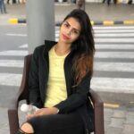 Sonali Raut Instagram - Lazy morning at Delhi airport!!!! #eventdiary #event #TRAVELMode #style #coldmornings #winter #workmode #work