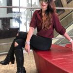 Sonali Raut Instagram - Off to Nagpur🛫!!! @moushumibanerji #event #appearance #work #workmode #TRAVELMode #travel #eventdiary #bollywood #nagpur #traveling