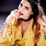 Sonali Raut Instagram - Yellow is capable of charming God!!!! #photooftheday #photography #style #yellow #yellowpeyellow #trendy #infashion #sunnyday #bright #cute #braids #sexy #glamorous #fun #beauty #beautyblogger