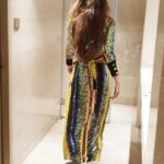 Sonali Raut Instagram - Shine is my favourite colour!!!! #sexy #glamorous #shine #glam #bling #neon #style #bollywood #beauty Radisson Blu Hotel Indore