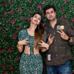 Sonali Raut Instagram - Masti with @lizaa_malik n @pritamsingh9 #party #partytime #friends #weekend #chilltime