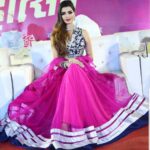 Sonali Raut Instagram - Some More dandiya event pictures!!!! #event #dandiya #dance #appearance #ethenic #indowestern #festivalfashion #navratri2019 #beautiful #bollywood #actorlife