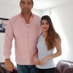 Sonali Raut Instagram - See you soon @thegreatkhali for the @great_khali_cwe wrestling match!!!! #event #work #madhyapradesh Pradesh #karnataka #wwe