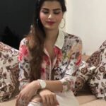 Sonali Raut Instagram - A simple helo can lead to million special things !! Hello to all on #helo.Lets connect on @helo_indiaofficial ..Go download the app n start following me on helo app!!!