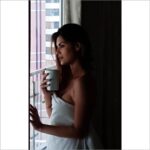 Sonali Raut Instagram - I love the smell of freshly brewed coffee in the evening and I love the sound of no one talking to me while I drink it. #BeautyBlender #Stylish #Fashion #TrendAlert #Selfcareday #NewFace #Facemodel #Prettyface