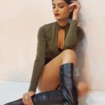 Sonali Raut Instagram - Don’t make me get rid of the other half of the universe, ‘cause I will’. #Thanosreference #Marvelmemes #MarvelUniverse #Marvel #PhotoOfTheDay #Instagood #Like4Like #Instadaily #Me #Photography #Model #ModelPhotography #Actor #Influencer #Curves #LifestyleBlogger #fashionblogger