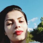 Sonali Raut Instagram – I love the feeling of the fresh air on my face n the wind blowing through my hair!!!
#nature #earth #wind #love #playtime
#free #earlymornings #london London, United Kingdom