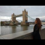 Sonali Raut Instagram - An evening in Paris!!!!🤣😋😋 #londondiaries #londonbridge #evening London