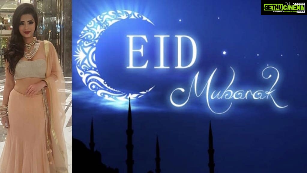 Sonali Raut Instagram - Eid Mubarak to everyone!!! #eidmubarak🌙🌙