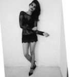 Sonali Raut Instagram - Color or black n white!!!! #imsexyandiknowit 💃#colors #blackandwhite #photography