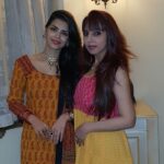 Sonali Raut Instagram – Eid #celebration with friends!!!! #eidmubarak #fun #friends #indianlook