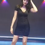 Sonali Raut Instagram - Had completely forgotten about the video...just posting for fun...late video!!! #reelsinstagram #reelsvideo #reelitfeelit #latetrend #dance #fun #masti #loveyouall #happysunday #2022