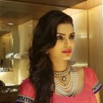 Sonali Raut Instagram - Feeling Pretty....Pretty feeling!!!!