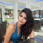 Sonali Raut Instagram - Few head shots!!! #blue #headshots #clicking #nofilter #tan