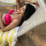 Sonali Raut Instagram - Some more!!!! #pool #sun #tan #poolfun