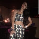 Sonali Raut Instagram – Some more from last night!!! #party #fun #goodlife #bohemianstyle
#hot #cool