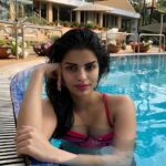 Sonali Raut Instagram – Life is simple just add water!!!😉😉😉 #pool #blue #water #fun