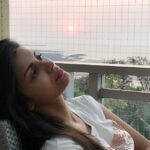 Sonali Raut Instagram - Just living is not enough...one must have sunshine freedom and a little.....😉😉😉 #mood #weekend #nature #sunset #sky #friday #beach #serene #peace #relax