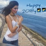 Sonali Raut Instagram - Happy New year,Have more success ideas love n never regret!!!!! #365newdays #365newchances #mood #2018 #love