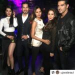 Sonali Raut Instagram - #aboutlastnight #Repost @ujjwalaraut (@get_repost) ・・・ #tgif #work #event