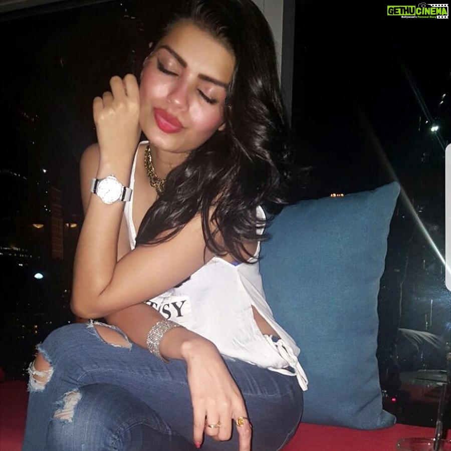Sonali Raut Instagram - Mood!!!! #fun #mood #chill