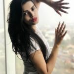 Sonali Raut Instagram - Love posing!!!! #poses #camera #shots #red #white #simplicity #mood
